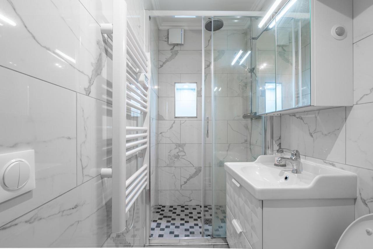 Logement Entier A パリ エクステリア 写真